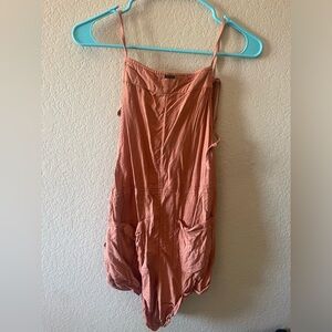 Billabong romper size large